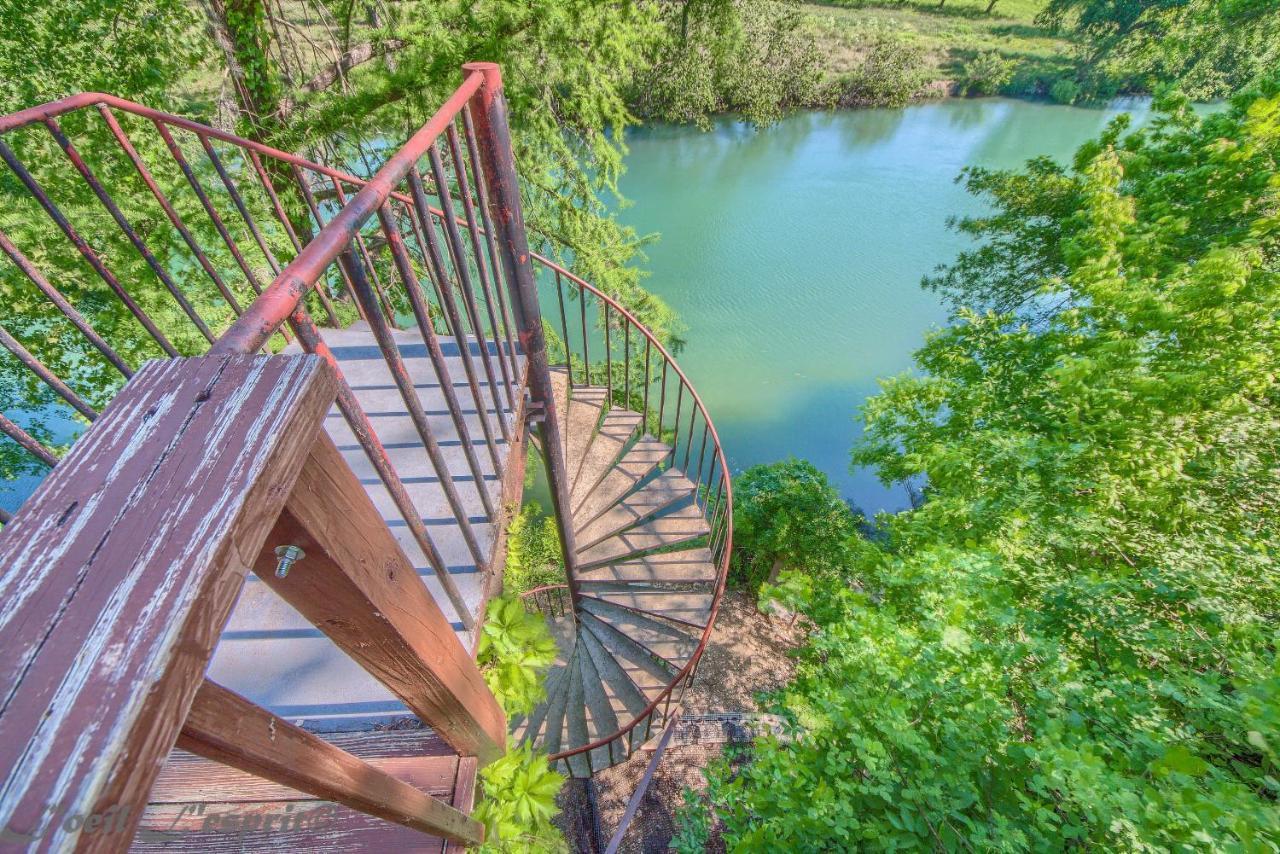 Ss 4B Riverside Condo Нью Браунфелс Экстерьер фото