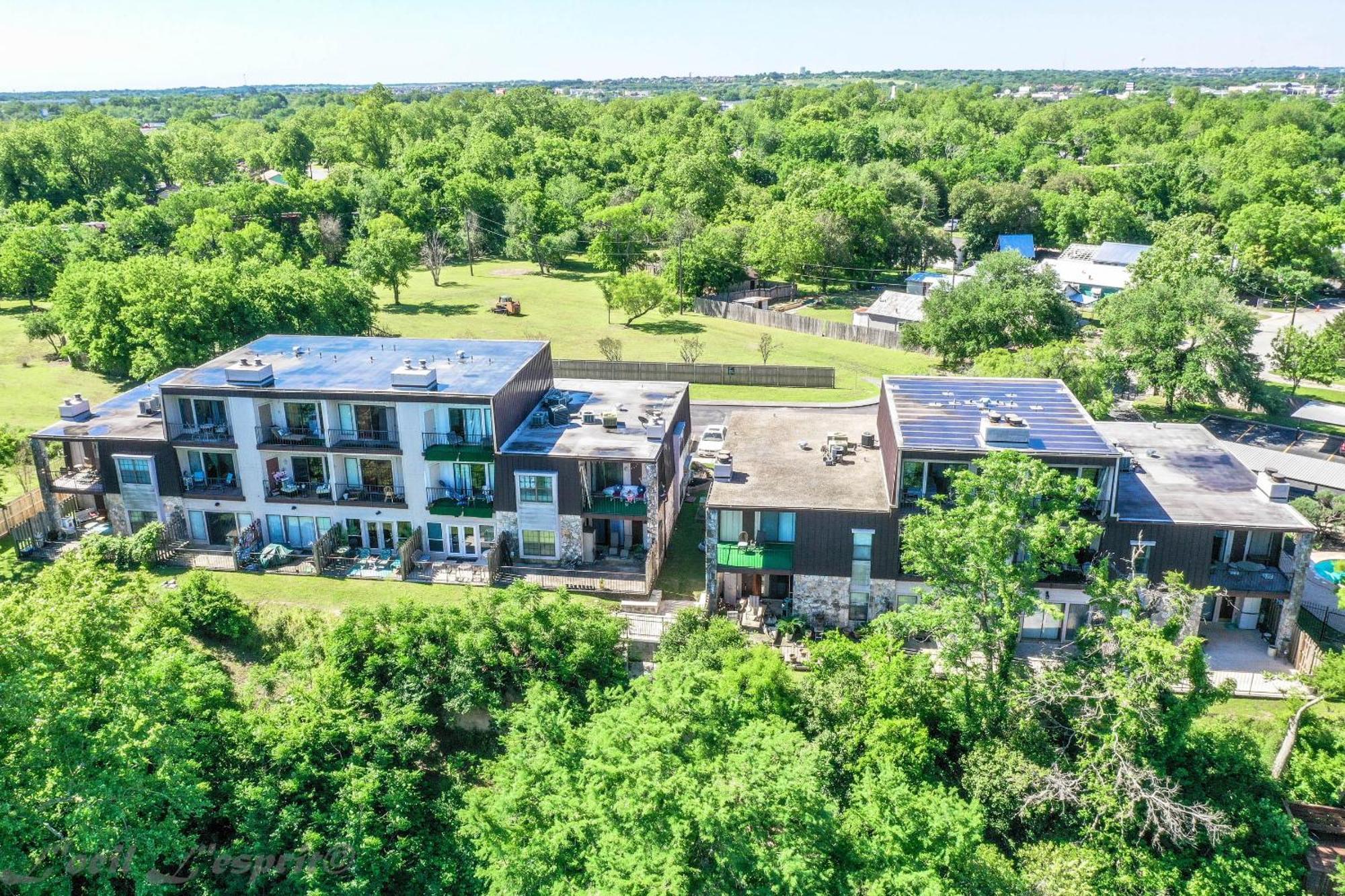 Ss 4B Riverside Condo Нью Браунфелс Экстерьер фото